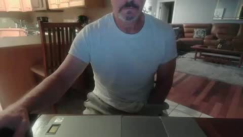 Mark online show from 09-10-25, 09:42