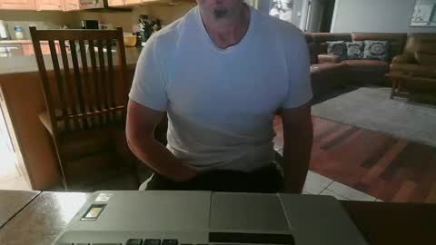 Mark online show from 11-23-25, 12:05