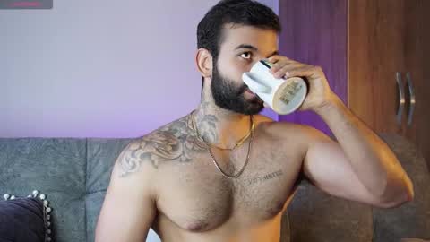 Mark online show from 11-02-25, 09:50