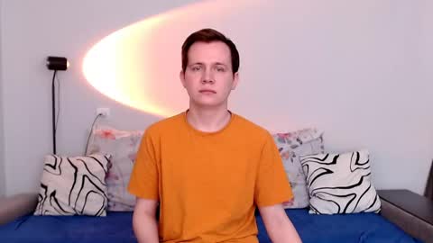 Snapshot of mark_hot_ chatting on 05-08-26, 02:28 Mark online show from 05-08-26, 02:28
