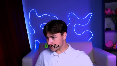 Snapshot of mark_lorens chatting on 11-12-25, 10:26 mark_lorens online show from 11-12-25, 10:26