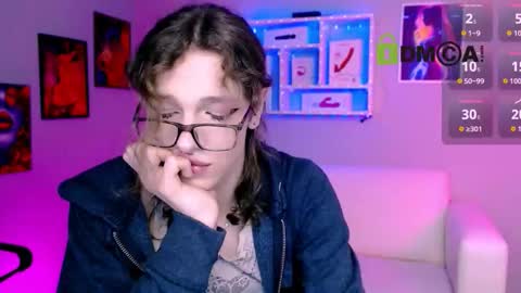 Snapshot of mark_lorens chatting on 11-17-25, 08:03 mark_lorens online show from 11-17-25, 08:03