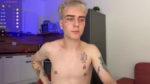 Mark 3 online show from 10-22-25, 01:22