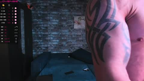 Snapshot of mark_normal chatting on 05-09-26, 01:33 Mark online show from 05-09-26, 01:33