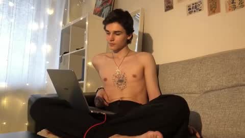 Mark online show from 10-28-25, 12:30