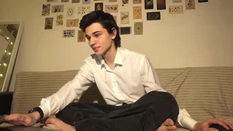 Mark online show from 11-16-25, 02:44