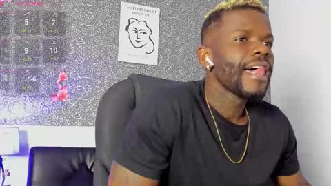 Mark online show from 03-25-26, 02:39