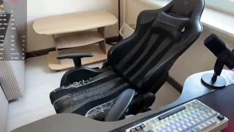 Mark online show from 06-22-26, 10:01