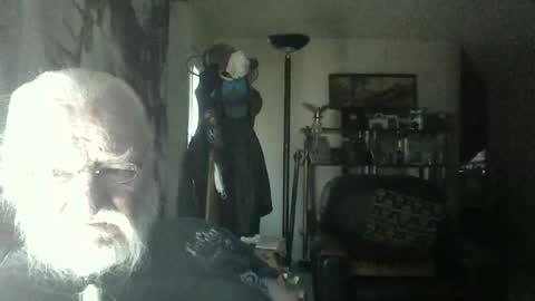 Snapshot of markenstien chatting on 08-08-26, 06:43 ilikejackingoff online show from 08-08-26, 06:43