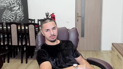 Snapshot of marktison chatting on 12-13-24, 06:10 Tison online show from 12-13-24, 06:10