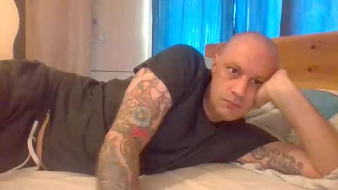 markus_7 online show from 09-18-25, 11:56