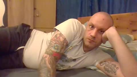 markus_7 online show from 11-24-25, 03:01