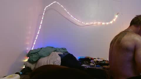 Snapshot of markymark101825061 chatting on 02-08-25, 02:26 markymark101825061 online show from 02-08-25, 02:26