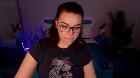 Snapshot of marladewis chatting on 02-22-26, 04:05 MarlaDewis online show from 02-22-26, 04:05