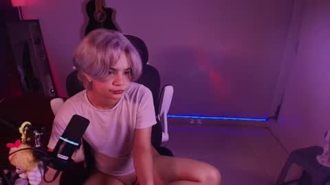 Marlena online show from 11-04-25, 01:43