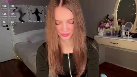 Maja online show from 03-30-26, 06:25