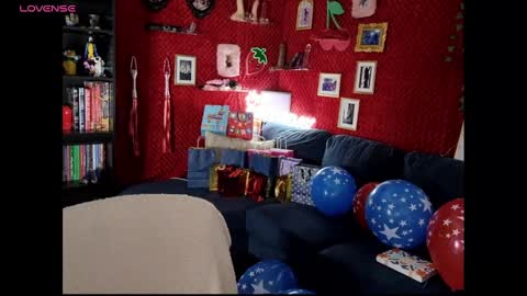 Snapshot of marleymadness9 chatting on 09-23-25, 02:47 MarleyAquafina online show from 09-23-25, 02:47