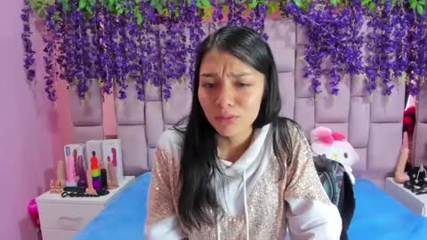 Snapshot of marlyanal chatting on 02-01-25, 01:20 Marly Anal  online show from 02-01-25, 01:20