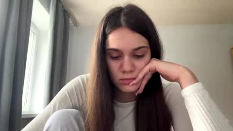 Snapshot of marlysronk chatting on 05-18-26, 12:22 Mary online show from 05-18-26, 12:22