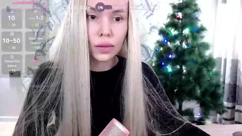 Snapshot of marmalade_fox chatting on 01-24-25, 06:57 Marmalade Fox online show from 01-24-25, 06:57