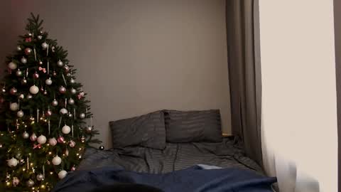 Snapshot of marmaladeki chatting on 12-17-24, 08:45 marmaladeki online show from 12-17-24, 08:45