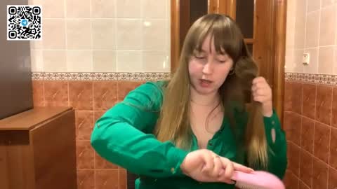 Miriam online show from 10-06-25, 07:22