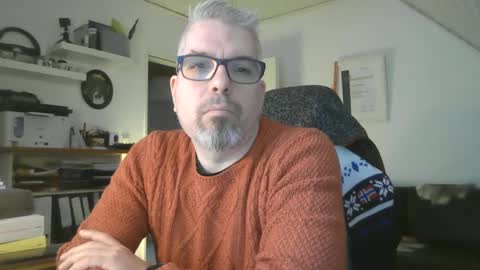 Snapshot of marriedcock1980 chatting on 02-28-25, 07:37 marriedcock1980 online show from 02-28-25, 07:37