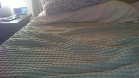 Jess and Nick online show from 12-12-24, 03:54