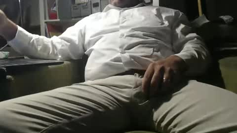 Snapshot of marrieddad19751975 chatting on 02-19-25, 04:01 only fans marrieddad19751975 online show from 02-19-25, 04:01