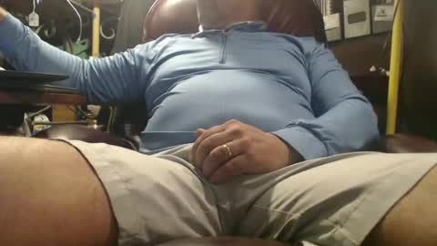 Snapshot of marrieddad19751975 chatting on 06-18-26, 04:57 only fans marrieddad19751975 online show from 06-18-26, 04:57