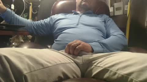 Snapshot of marrieddad19751975 chatting on 06-24-26, 07:07 only fans marrieddad19751975 online show from 06-24-26, 07:07