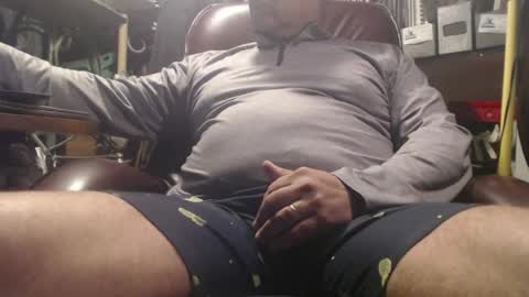 Snapshot of marrieddad19751975 chatting on 07-08-26, 05:23 only fans marrieddad19751975 online show from 07-08-26, 05:23