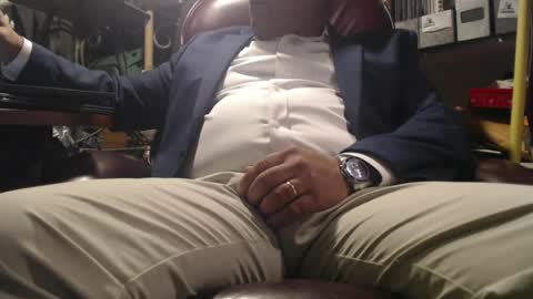 Snapshot of marrieddad19751975 chatting on 07-18-26, 03:00 only fans marrieddad19751975 online show from 07-18-26, 03:00