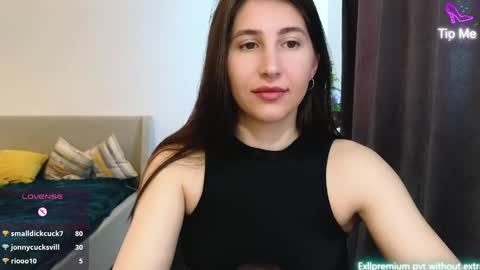 marrycolins online show from 04-26-26, 03:37