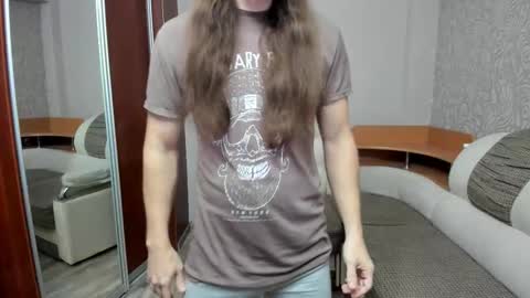 Alan online show from 10-31-25, 01:39