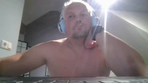 mars0481 online show from 07-16-26, 11:33