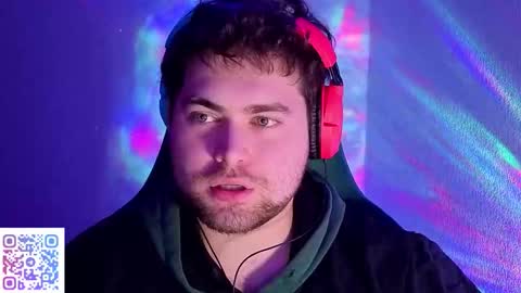 Snapshot of mars_si chatting on 10-24-25, 04:14 Mars online show from 10-24-25, 04:14