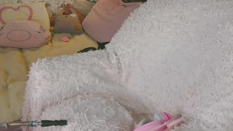 Snapshot of marsyx chatting on 09-24-25, 06:11 Marsy online show from 09-24-25, 06:11