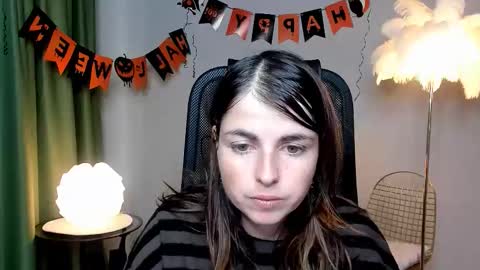 martaedams online show from 10-25-25, 06:21