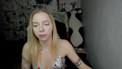 Snapshot of martha_cameron chatting on 12-02-24, 02:53 Martha Cameron online show from 12-02-24, 02:53