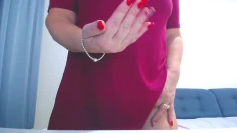 Martha online show from 01-14-25, 05:45