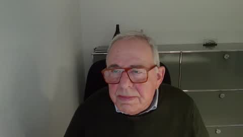 martin_1947 online show from 11-15-25, 03:30