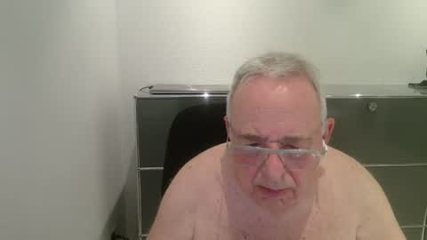 Snapshot of martin_1947 chatting on 06-29-26, 08:53 martin_1947 online show from 06-29-26, 08:53