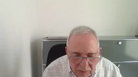 Snapshot of martin_1947 chatting on 07-02-26, 01:50 martin_1947 online show from 07-02-26, 01:50