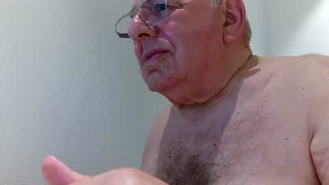 Snapshot of martin_1947 chatting on 07-18-26, 08:45 martin_1947 online show from 07-18-26, 08:45