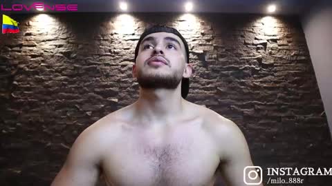 Martin Colleman online show from 04-25-26, 03:42