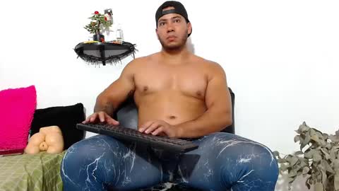 Martin instagrammartinfiit online show from 03-04-25, 03:33