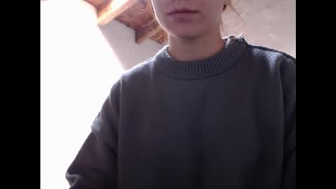 Martina online show from 12-22-25, 09:23