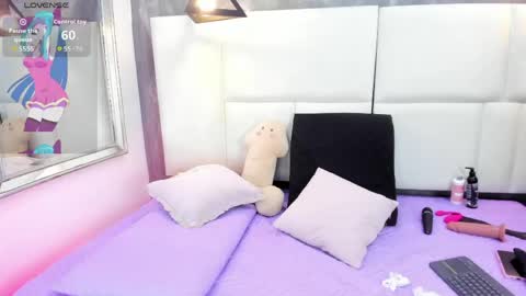 Martina  online show from 04-21-26, 11:27