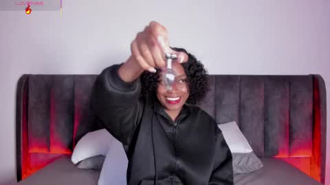 Laura online show from 02-09-25, 07:09